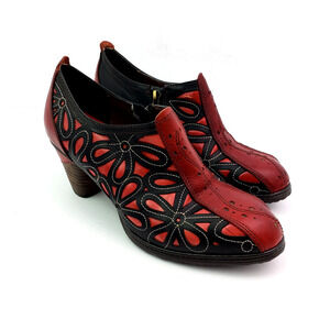 L'Artiste Spring Step Arabella Womens Size EU 39 US 8.5 Red Black Floral Shoes